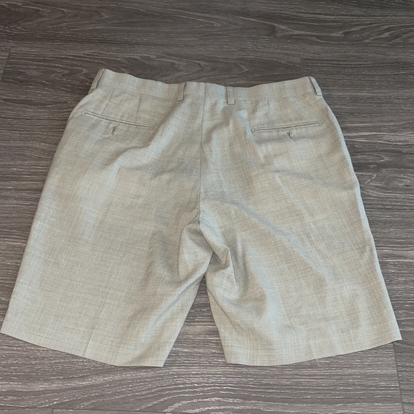 Perfect Swing Mens shorts size 36 R - Picture 2 of 7